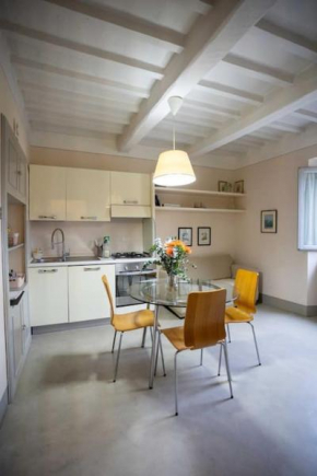 Dietro le campane Arezzo